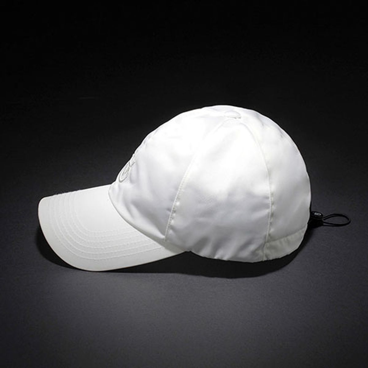 빈스모크(VINSMOKE) OV Sports [WHITE] 볼캡 [SOFT FIT]