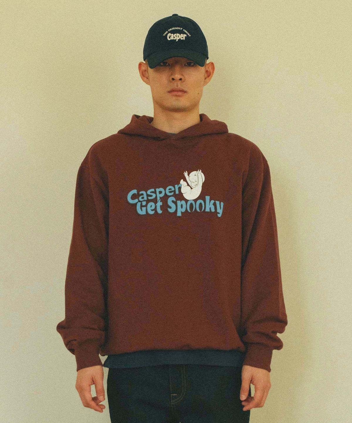 플랙(PLAC) CASPER X PLAC 스푸키 캐스퍼 후드 티셔츠 브라운