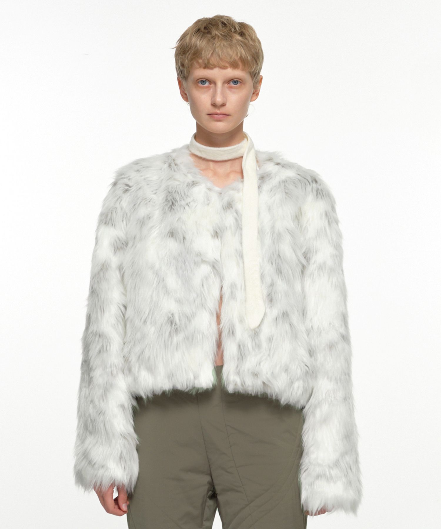 MUSINSA公式 | NACHE JACQUARD FAUX FUR JACKET KHAKI BLACK