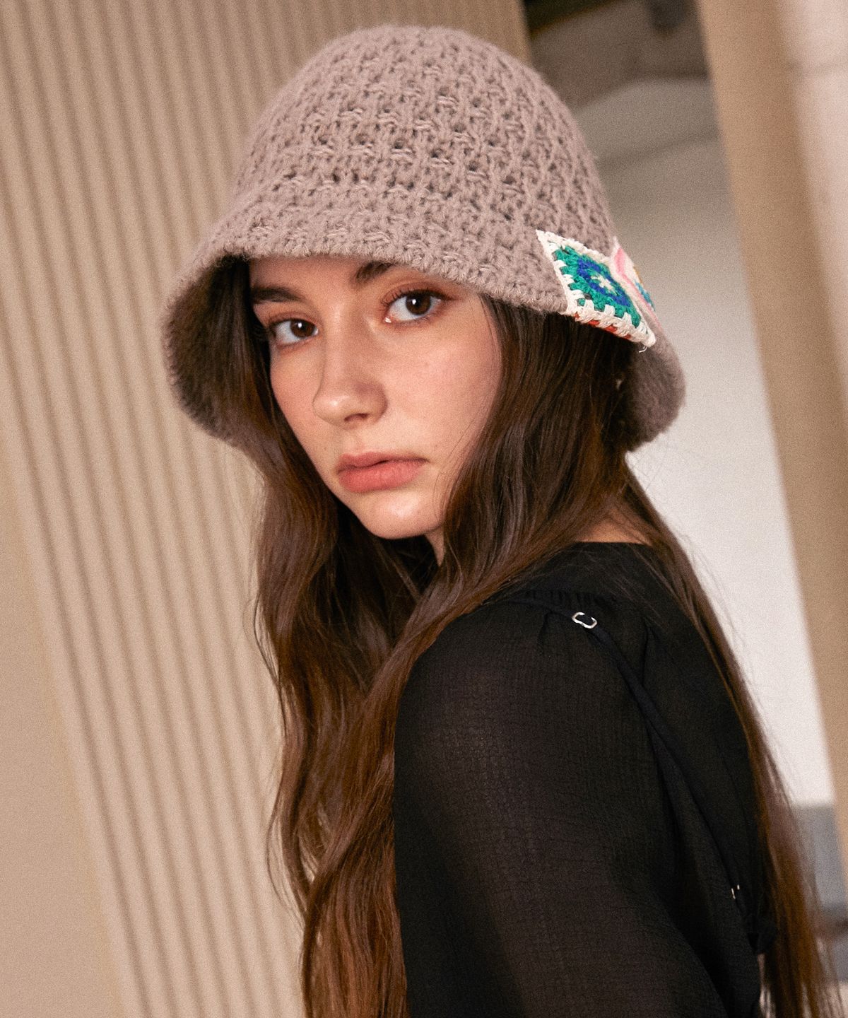 엘케블룸(ELKE BLOEM) F/W FLOWER NET BROWN BUCKET HAT