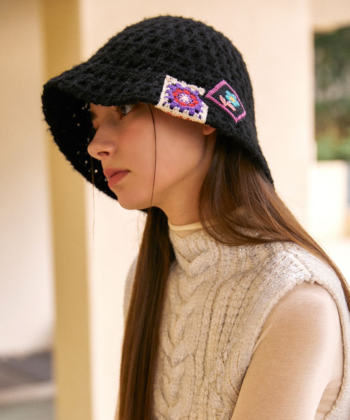 엘케블룸(ELKE BLOEM) F/W FLOWER NET BLACK BUCKET HAT
