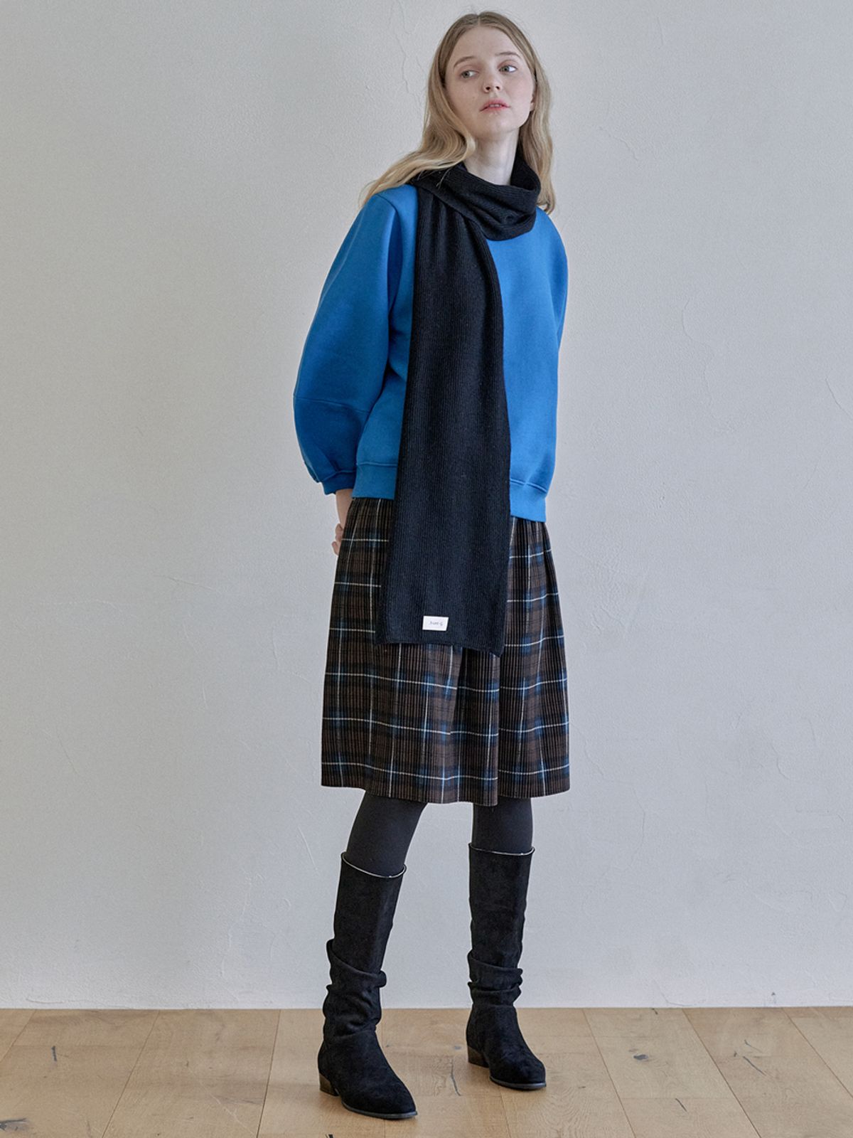 아방(AVANT-G) Wool knit muffler - BLACK