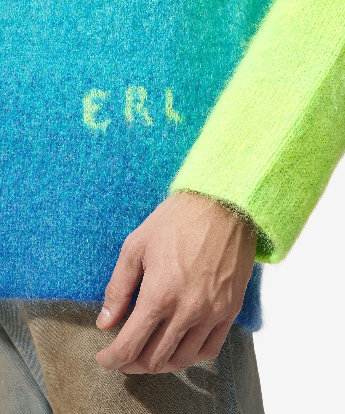 이알엘(ERL) 그라이언트 레인보우 니트 - 그린 / ERL07N0011