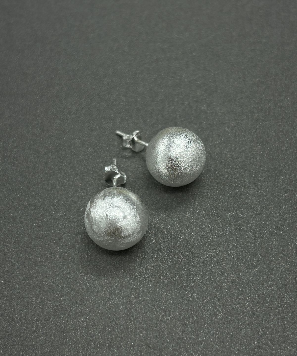 바라두(BARADU) [BARADU 925] 12mm sanding ball stud earrings
