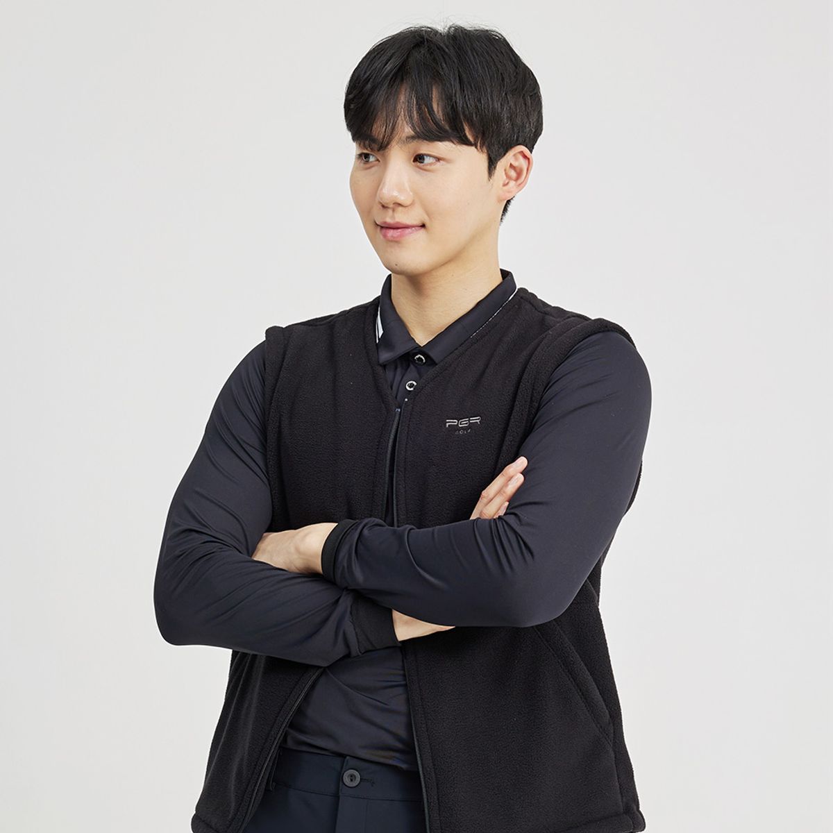 피지알(PGR) V넥 플리스 조끼 블랙 GW-348
