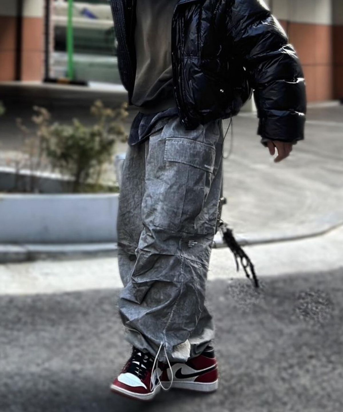 더마일(THEMILE) CN PIECE DYDING BALLON PANTS [GREY]