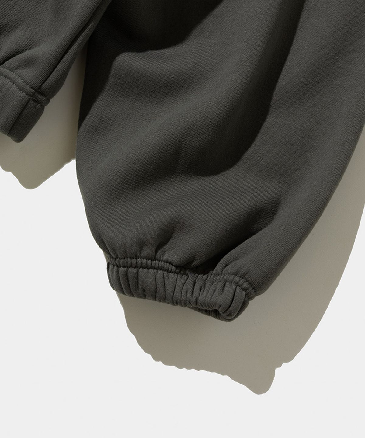 스탠드먼츠(STANDMENTS) COMFY HOODIE DARK OLIVE