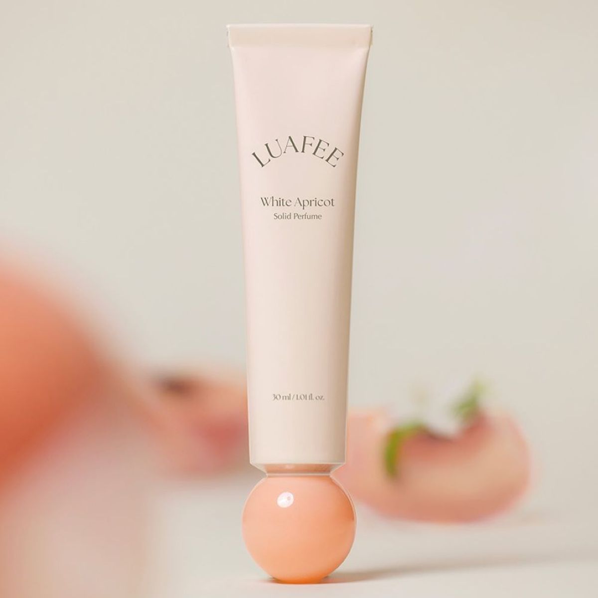 루아페(LUAFEE) 화이트 애프리콧 솔리드 퍼퓸(30ml)