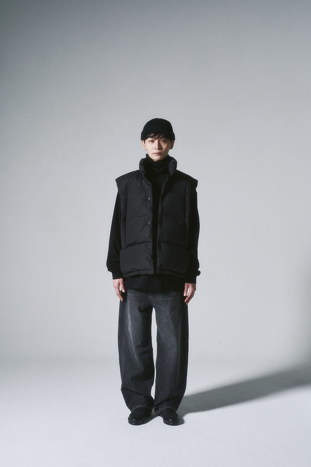 히즈핸더(HISHANDER) DUCK DOWN VEST [Black]
