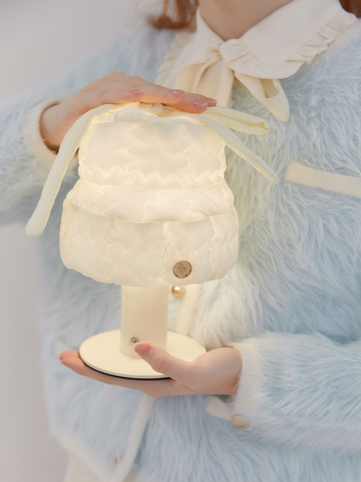 아노에틱(ANOETIC) SIGMA CAKE PORTABLE STAND LAMP_CREAM YELLOW