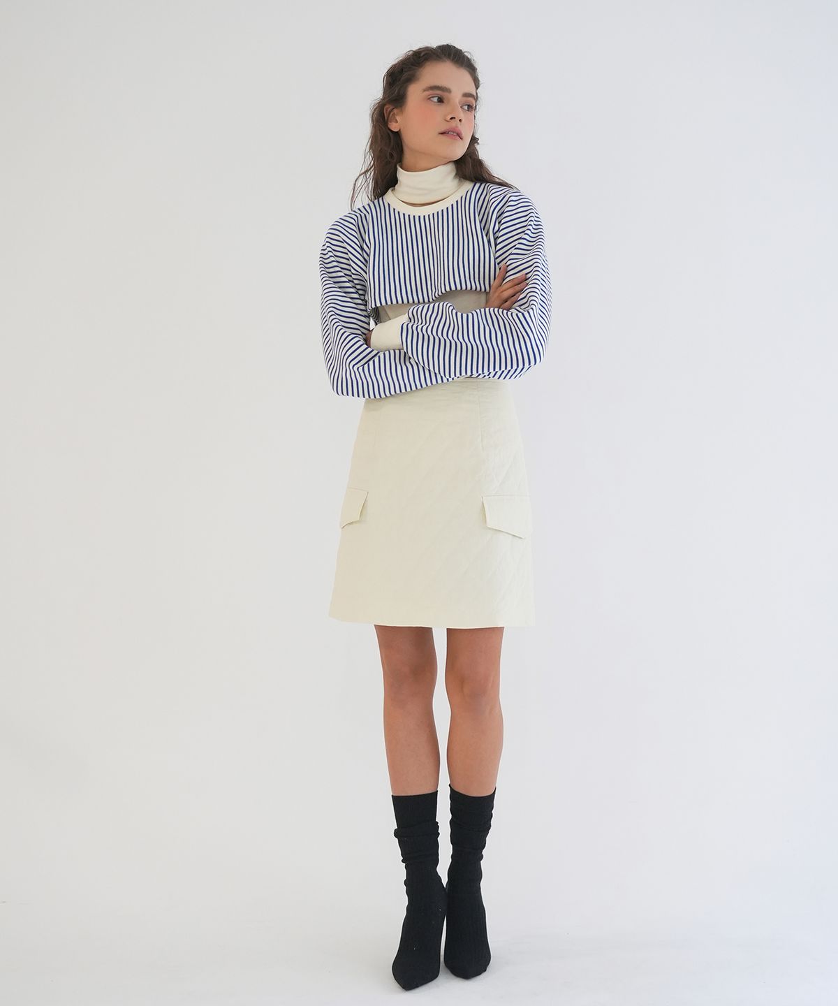 폴앤앨리스(PAUL&ALICE) QUILTED MINI SKIRT / IVORY