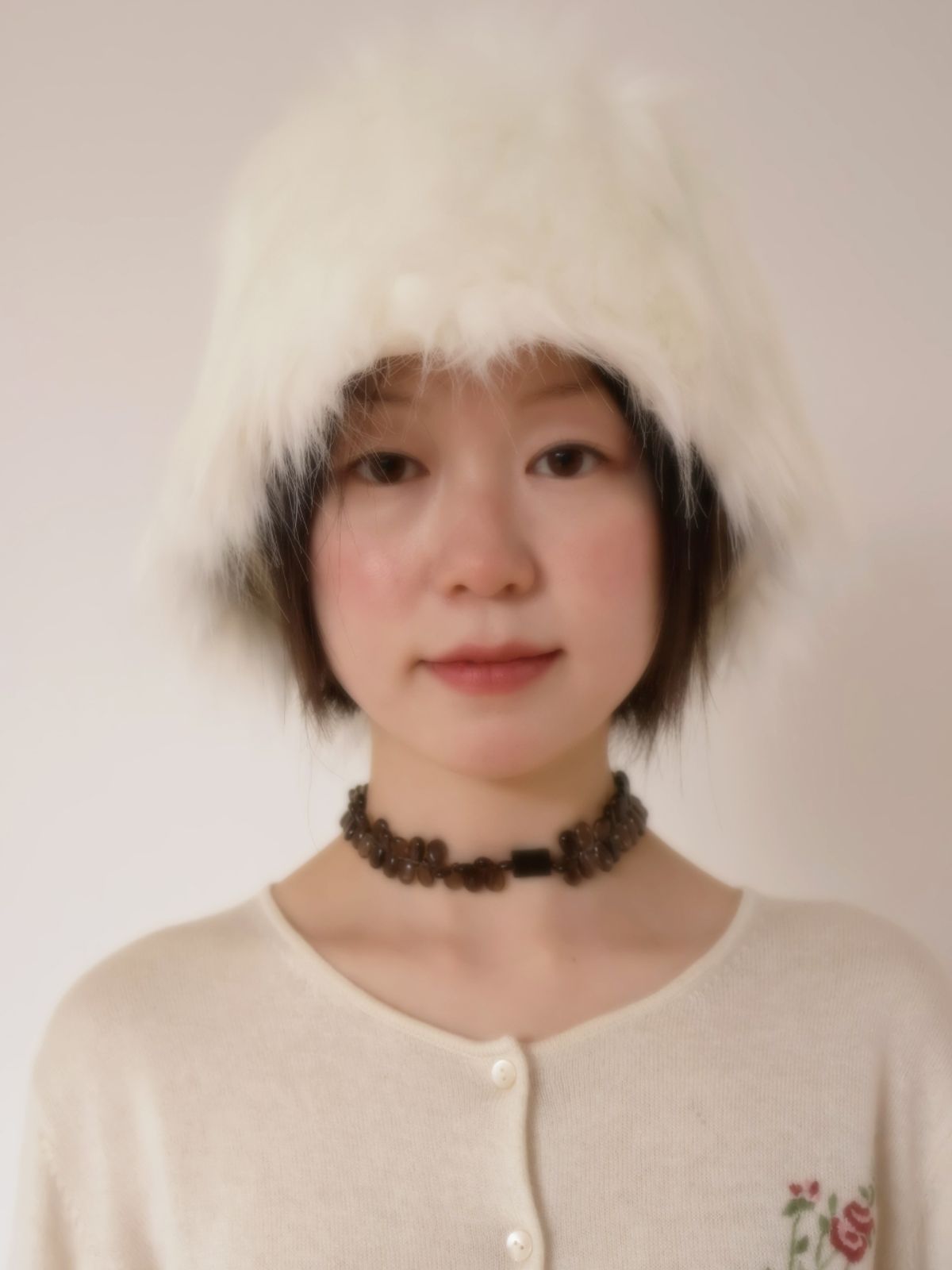콜로신스(COLOCYNTH) Poiu Fur Bucket Hat White