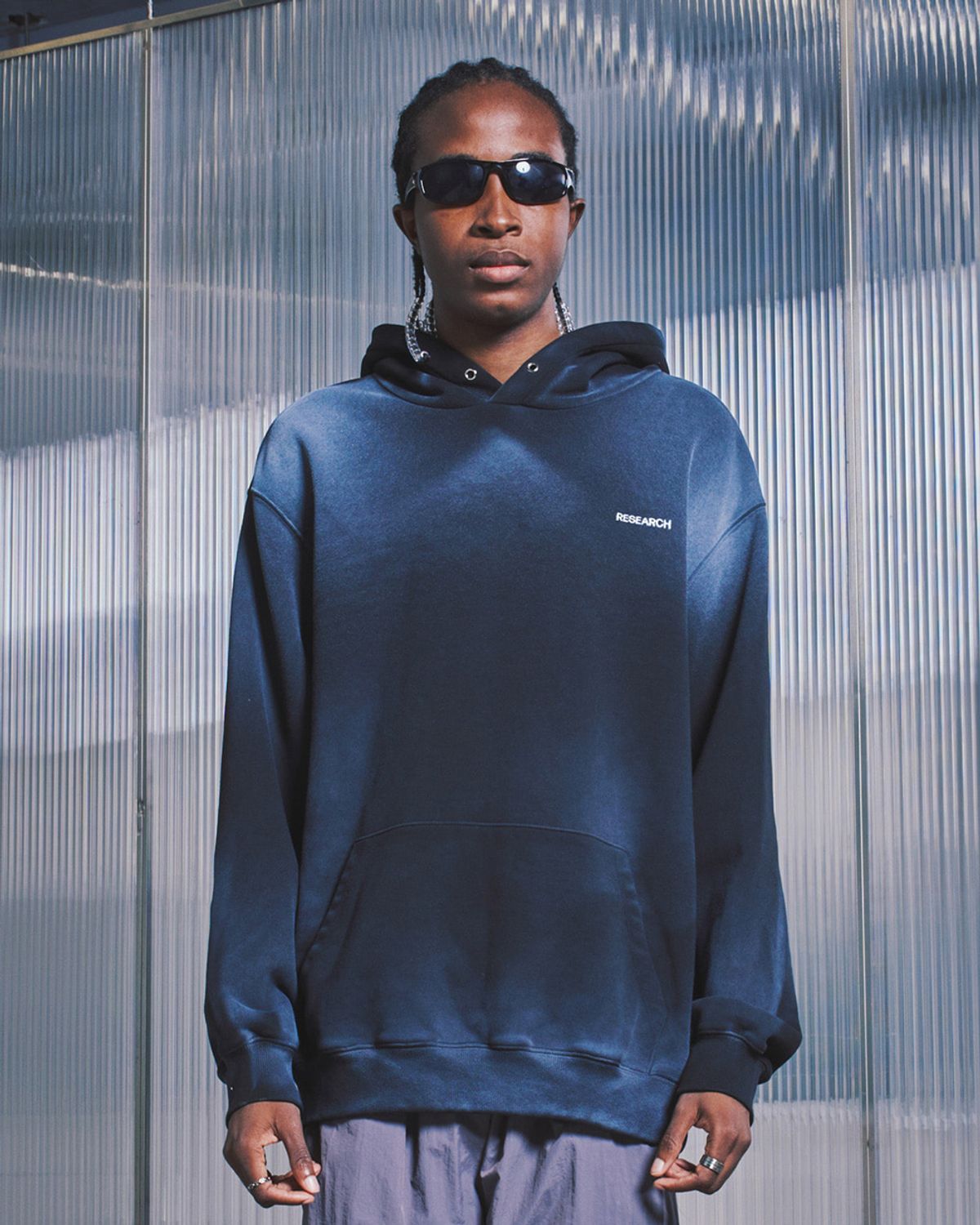 에프디알(FDR) White Air Brushed Blue Print Hood_Navy