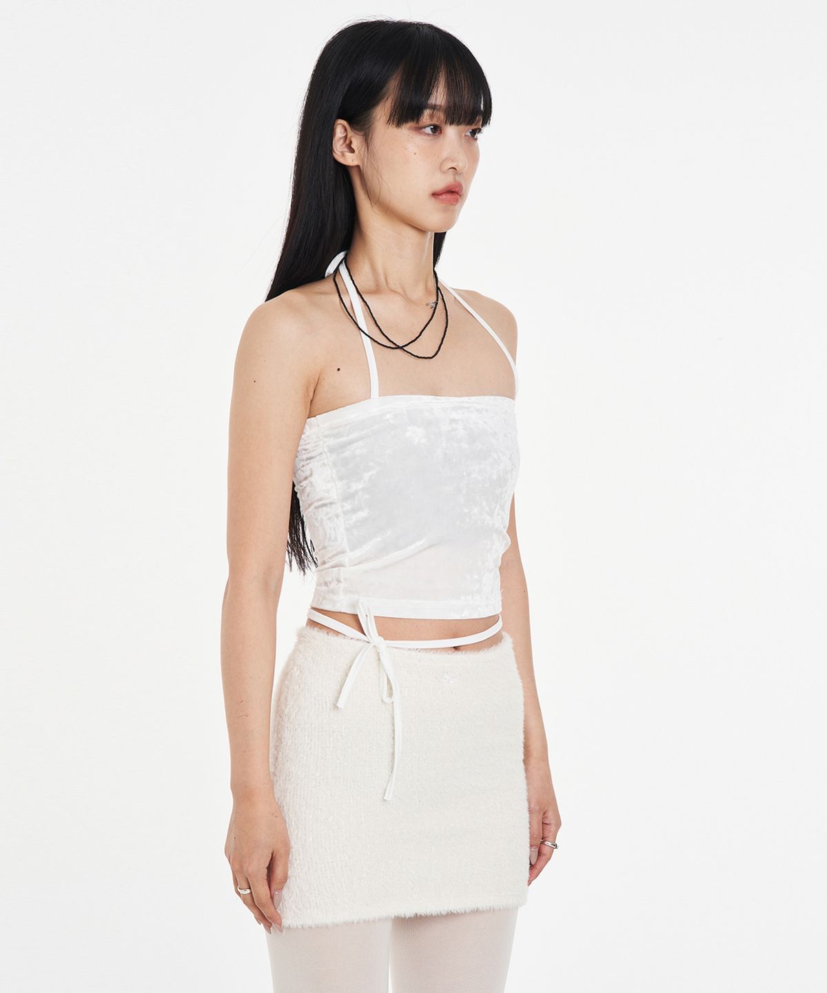 어세이(ASSAY) VELVET STRING TUBE TOP (WHITE)