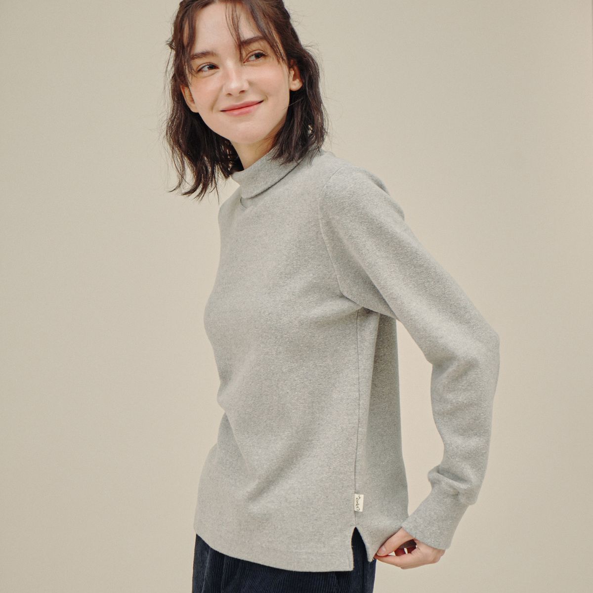 치키타(CHIQUITA) 터틀 스웨트셔츠 (냅핑) 그레이 234605SGR