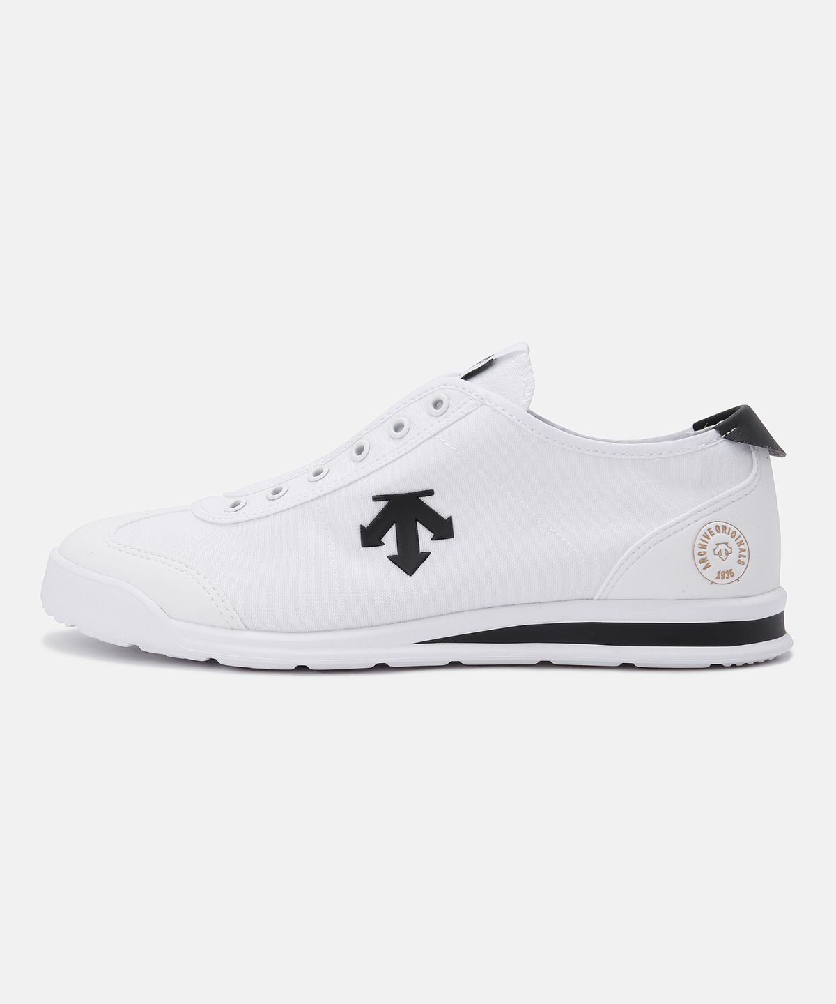 데상트(DESCENTE) 크론템포 슬립온 블랙 화이트  SR323LSN71
