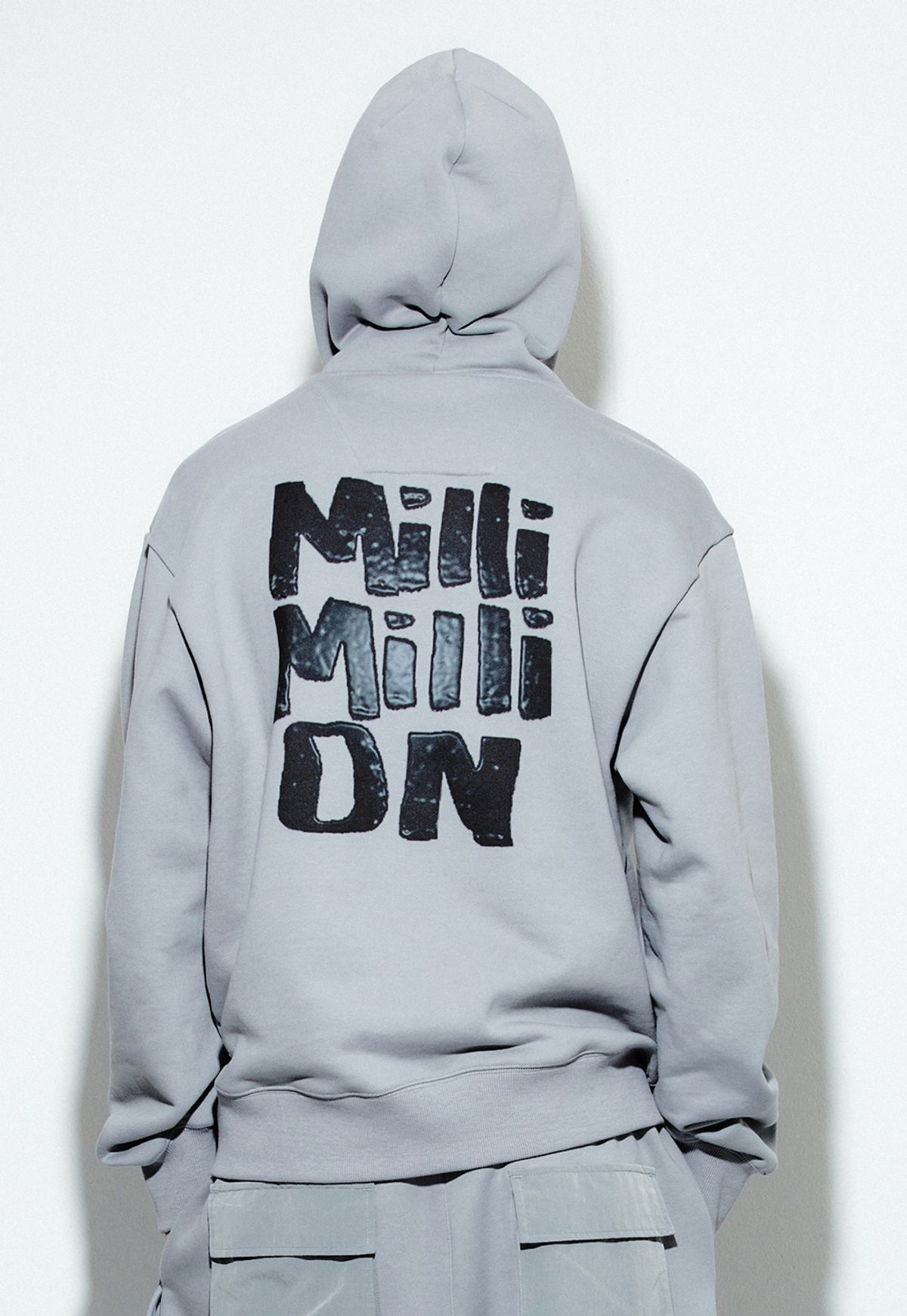 밀리밀리언(MILLIMILLION) COBBLESTONE STONIE HOODIE T09-GREY