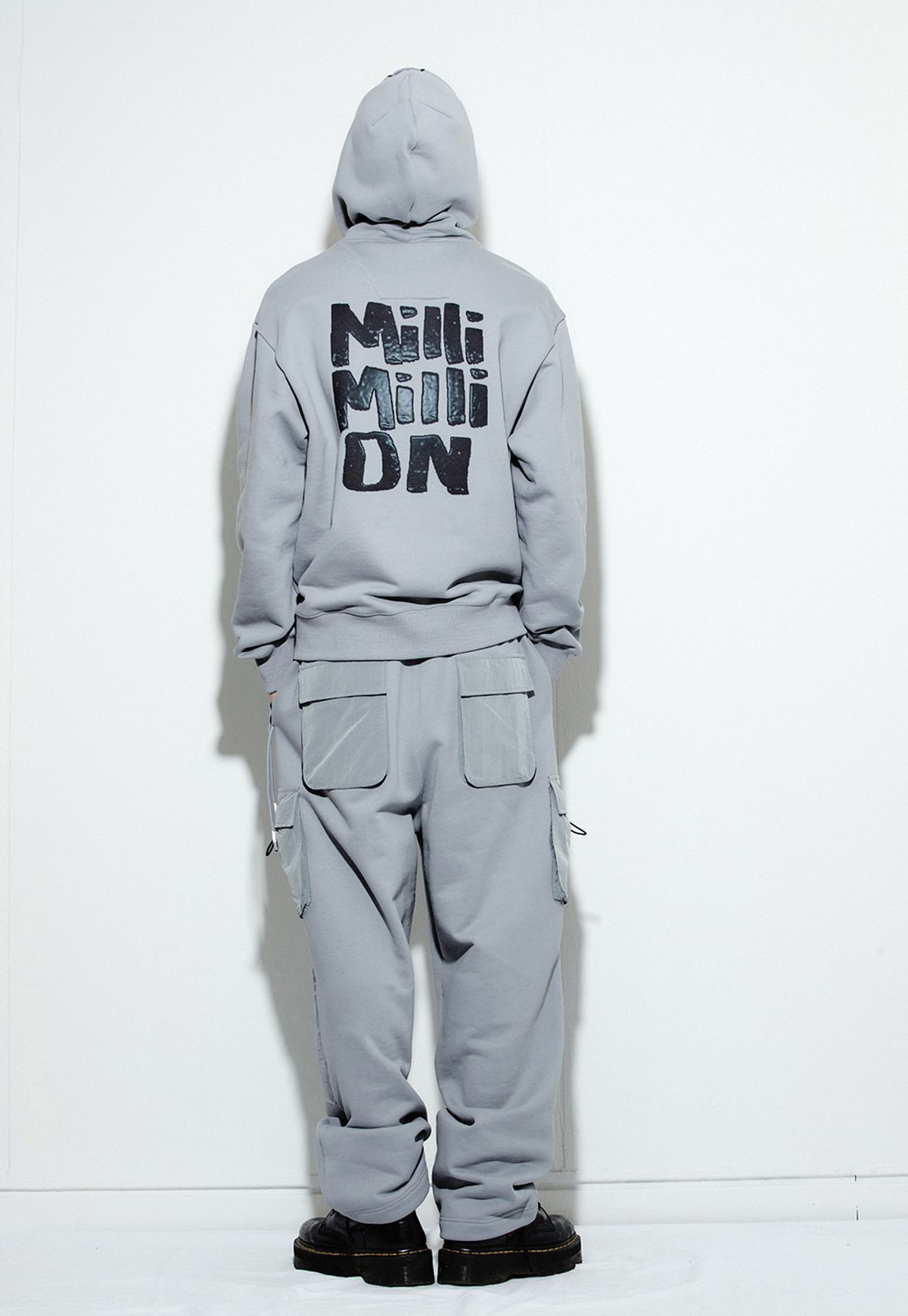 밀리밀리언(MILLIMILLION) COBBLESTONE STONIE HOODIE T09-GREY