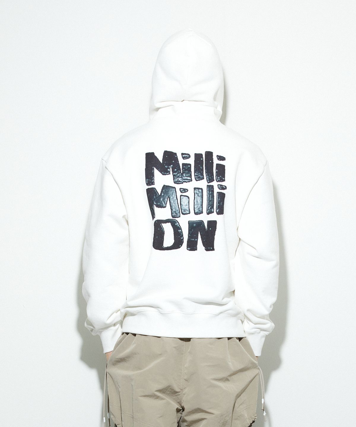 밀리밀리언(MILLIMILLION) COBBLESTONE STONIE HOODIE T09-WHITE