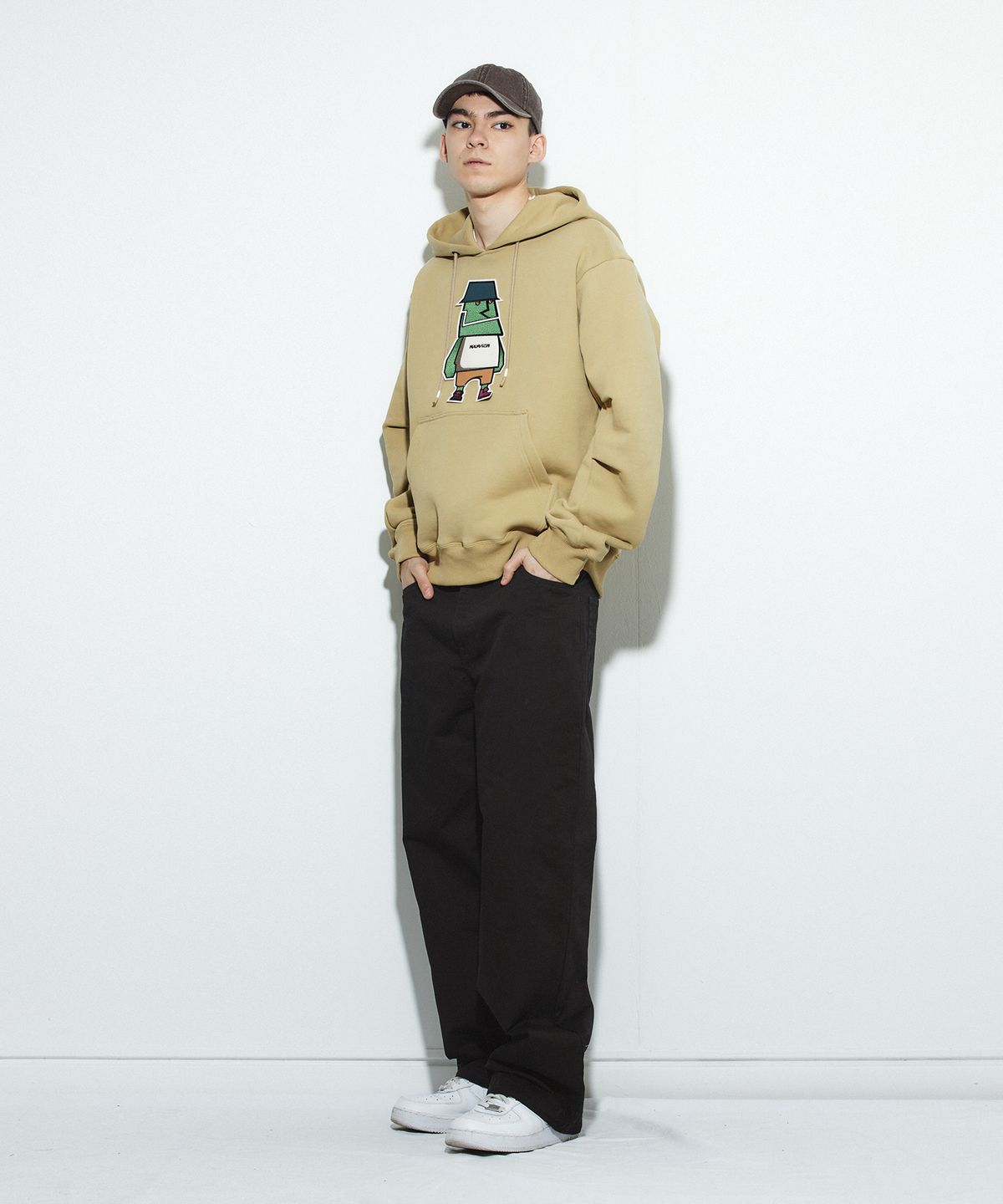 밀리밀리언(MILLIMILLION) COBBLESTONE STONIE HOODIE T09-BUTTER