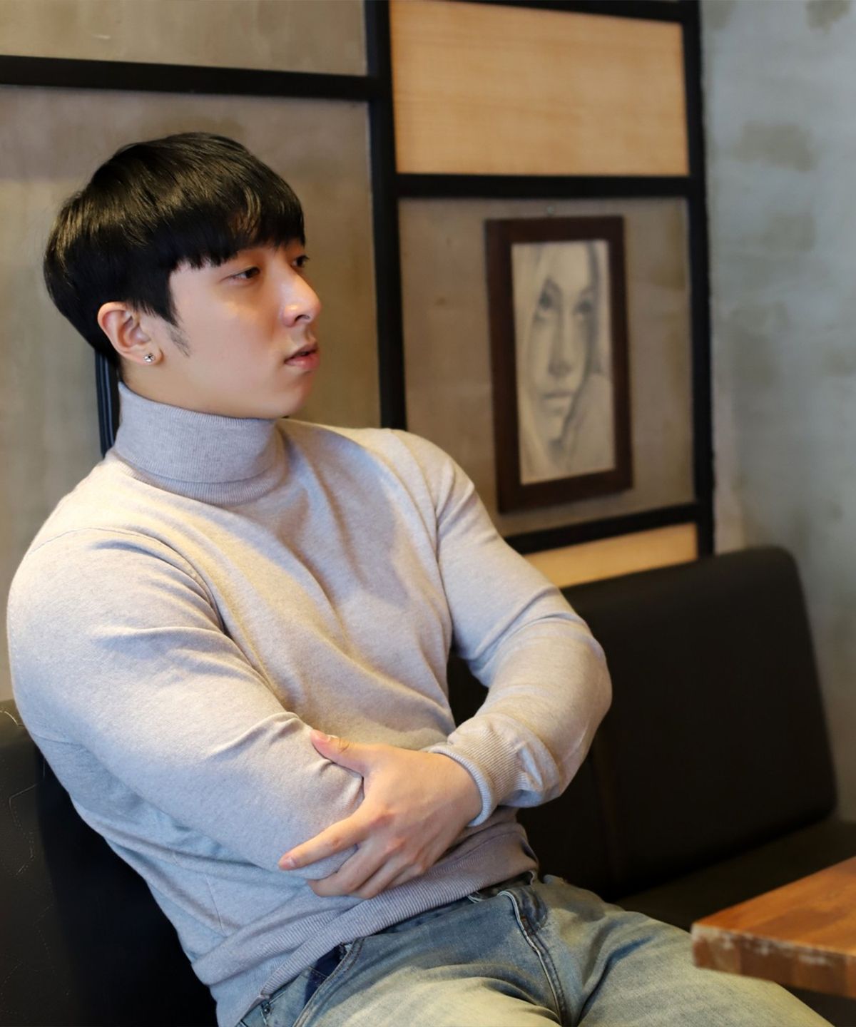 보스트핏(BOASTFIT) 부드러운 머슬핏 목폴라 긴팔 니트