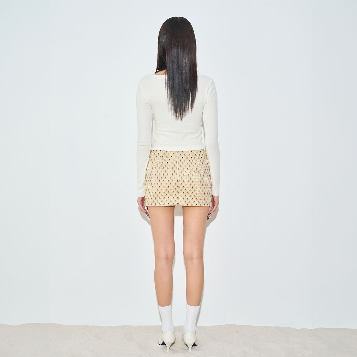 러뷰이(LOVUEE) 핑크 버드 브로케이드 스커트