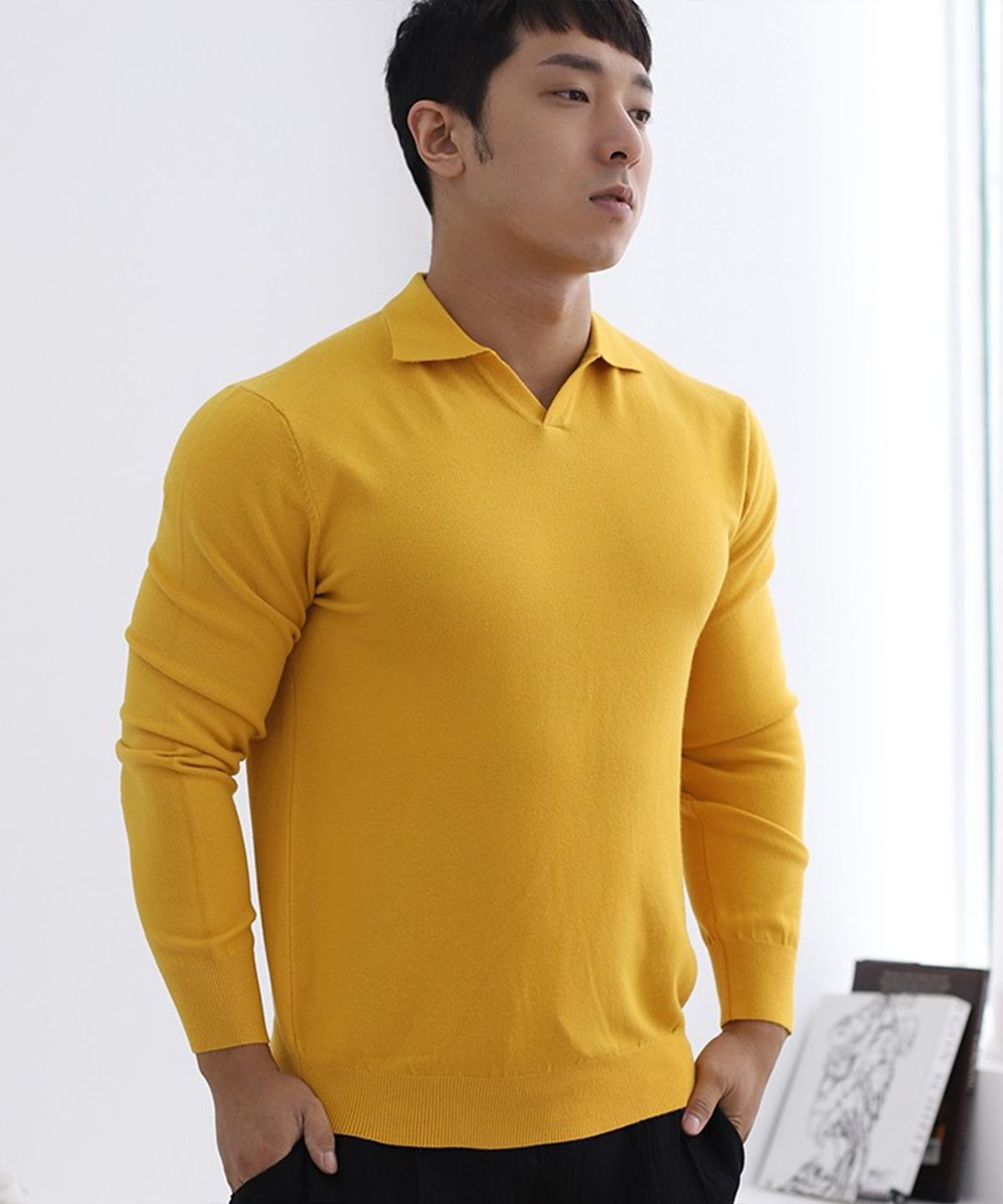 보스트핏(BOASTFIT) 부드러운 머슬핏 오픈카라넥 긴팔 니트