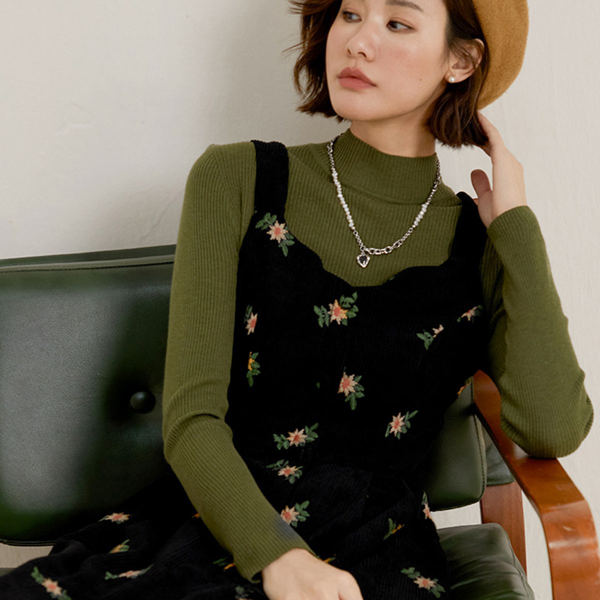 랭썬(LANGSON) LS_Sweet hops corduroy slip dress