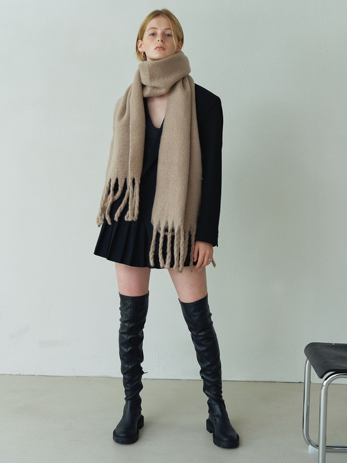 러브미몬스터(LOVE ME MONSTER) Big MaMa Muffler_BE