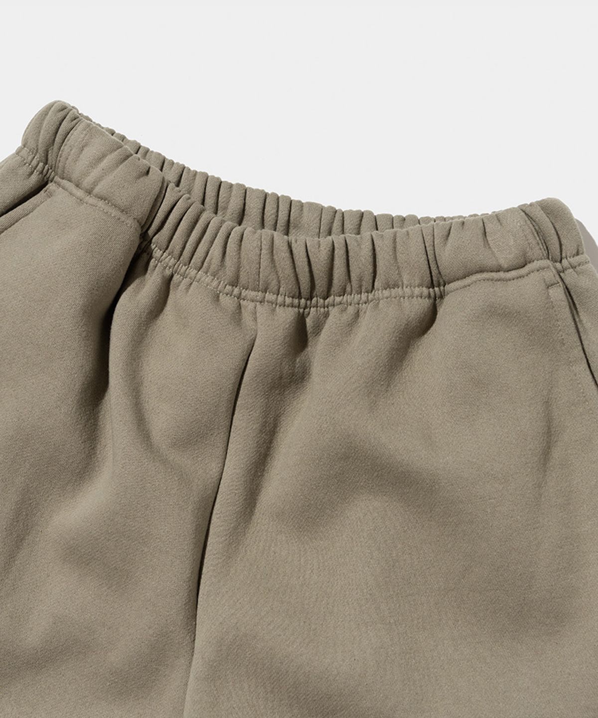 스탠드먼츠(STANDMENTS) COMFY SWEATPANTS LIGHT OLIVE