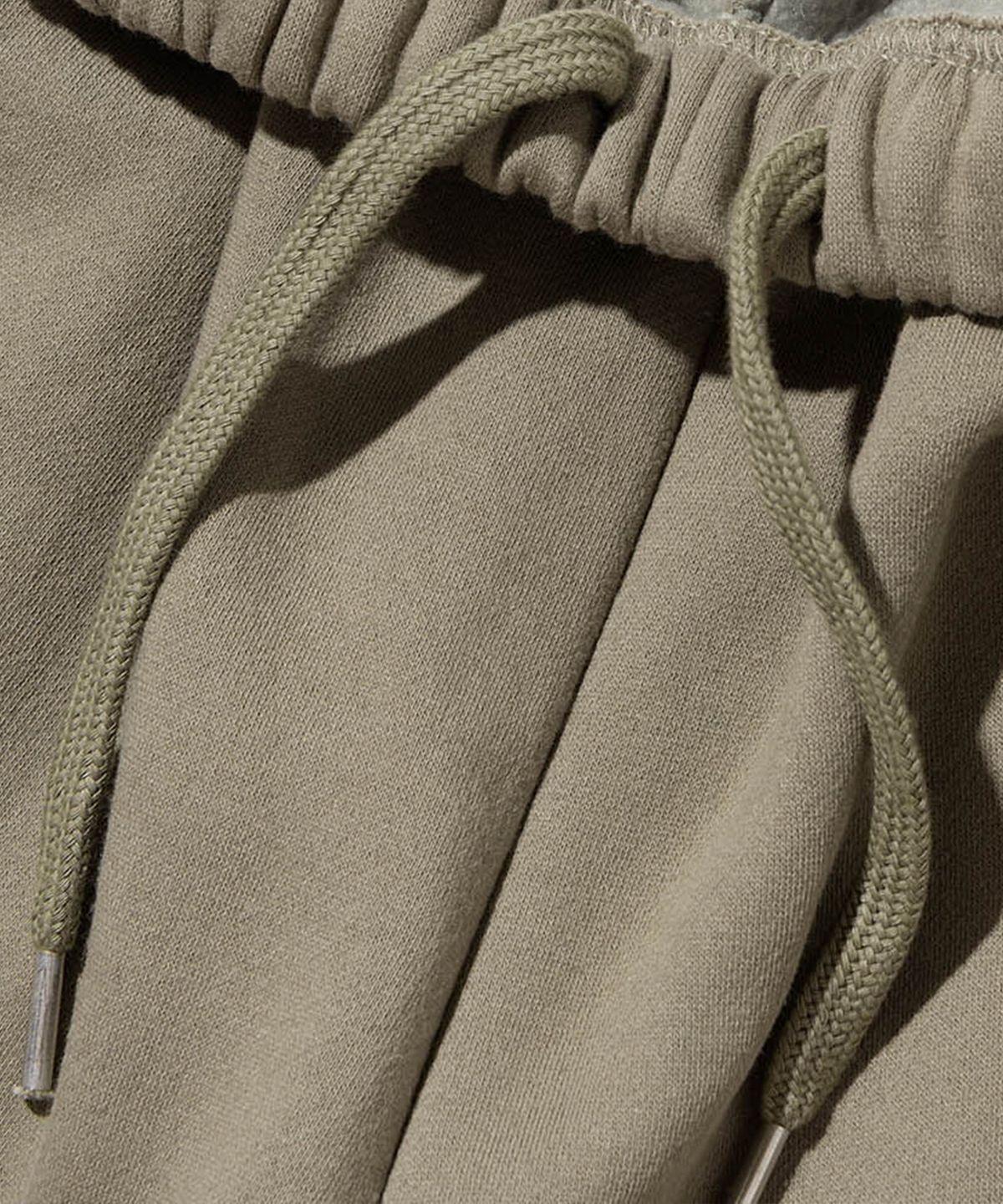 스탠드먼츠(STANDMENTS) COMFY SWEATPANTS LIGHT OLIVE