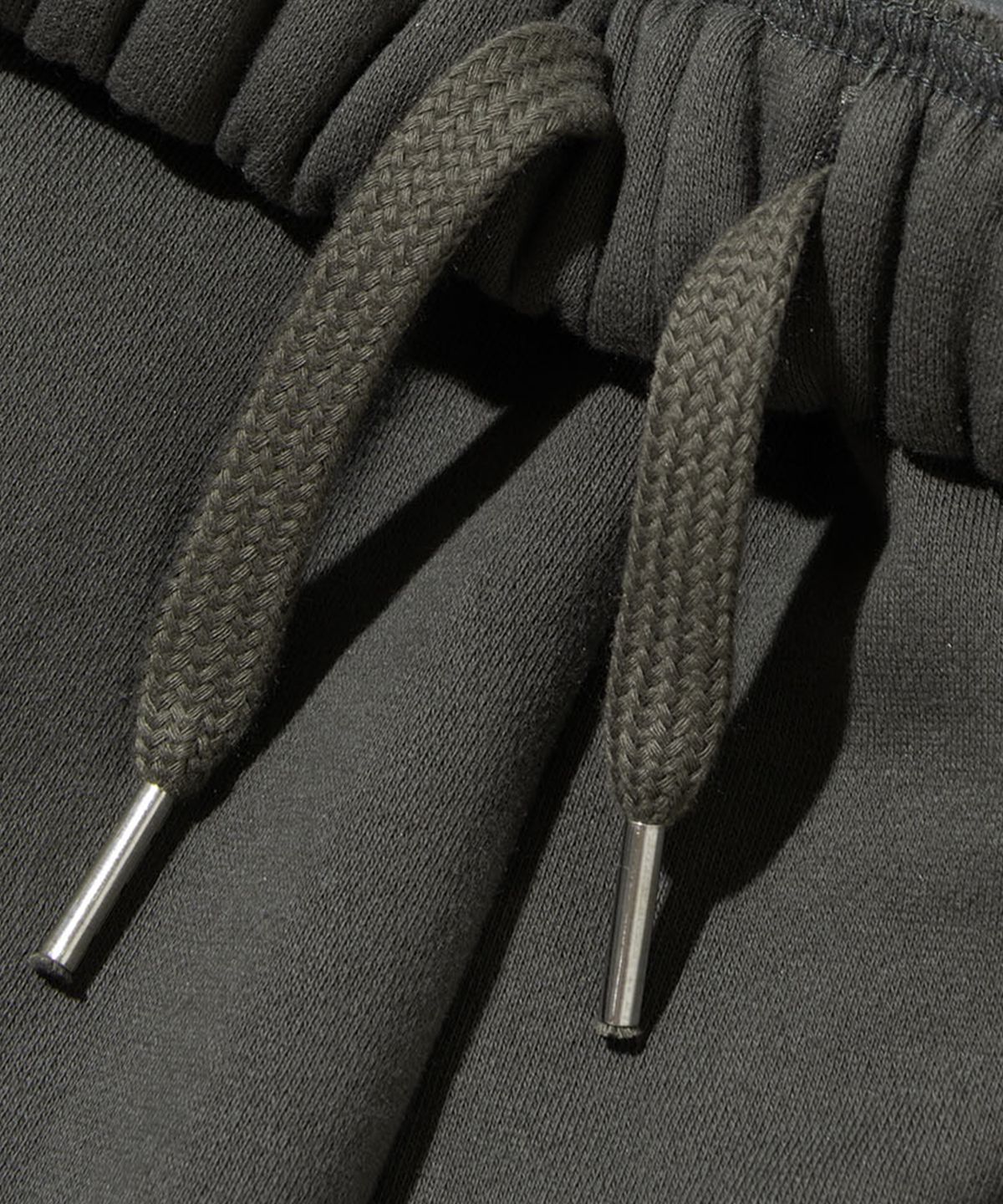 스탠드먼츠(STANDMENTS) COMFY SWEATPANTS DARK OLIVE