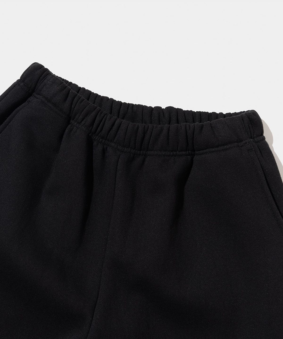 스탠드먼츠(STANDMENTS) COMFY SWEATPANTS BLACK