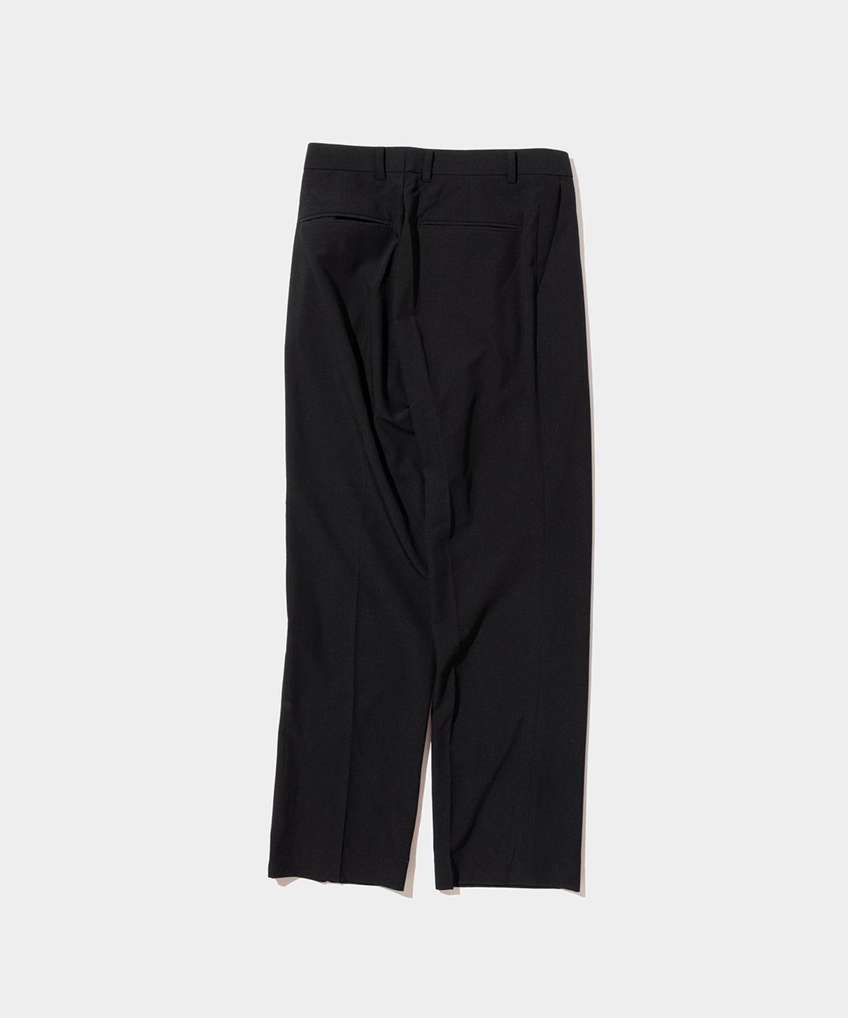 스탠드먼츠(STANDMENTS) COMFORT WIDE TROUSERS BLACK