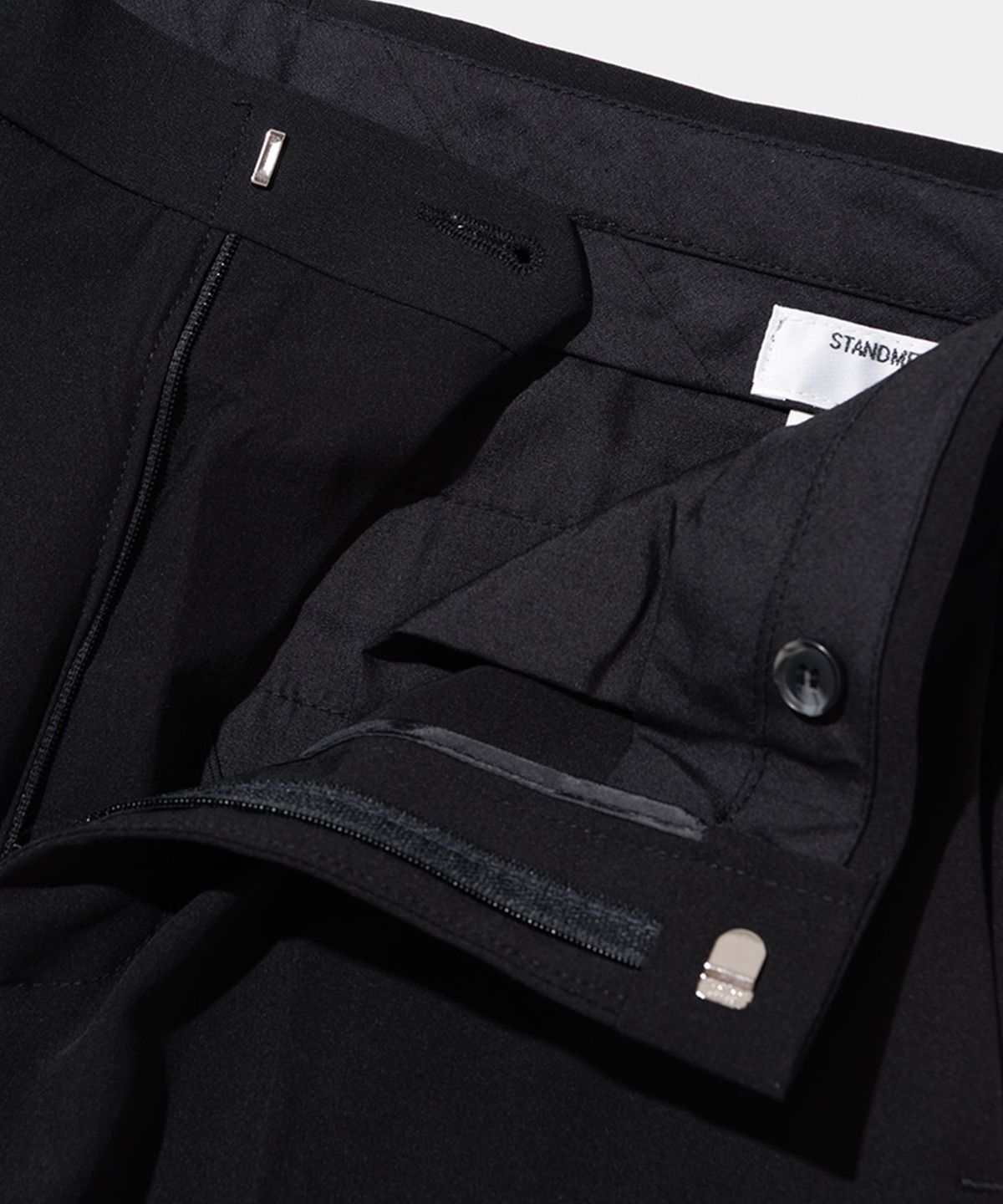 스탠드먼츠(STANDMENTS) COMFORT WIDE TROUSERS BLACK