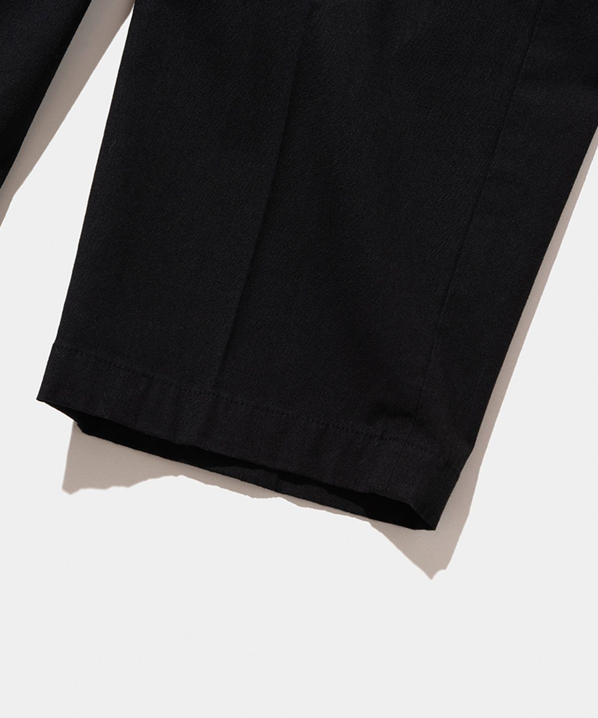 스탠드먼츠(STANDMENTS) LIGHTWEIGHT TROUSERS BLACK