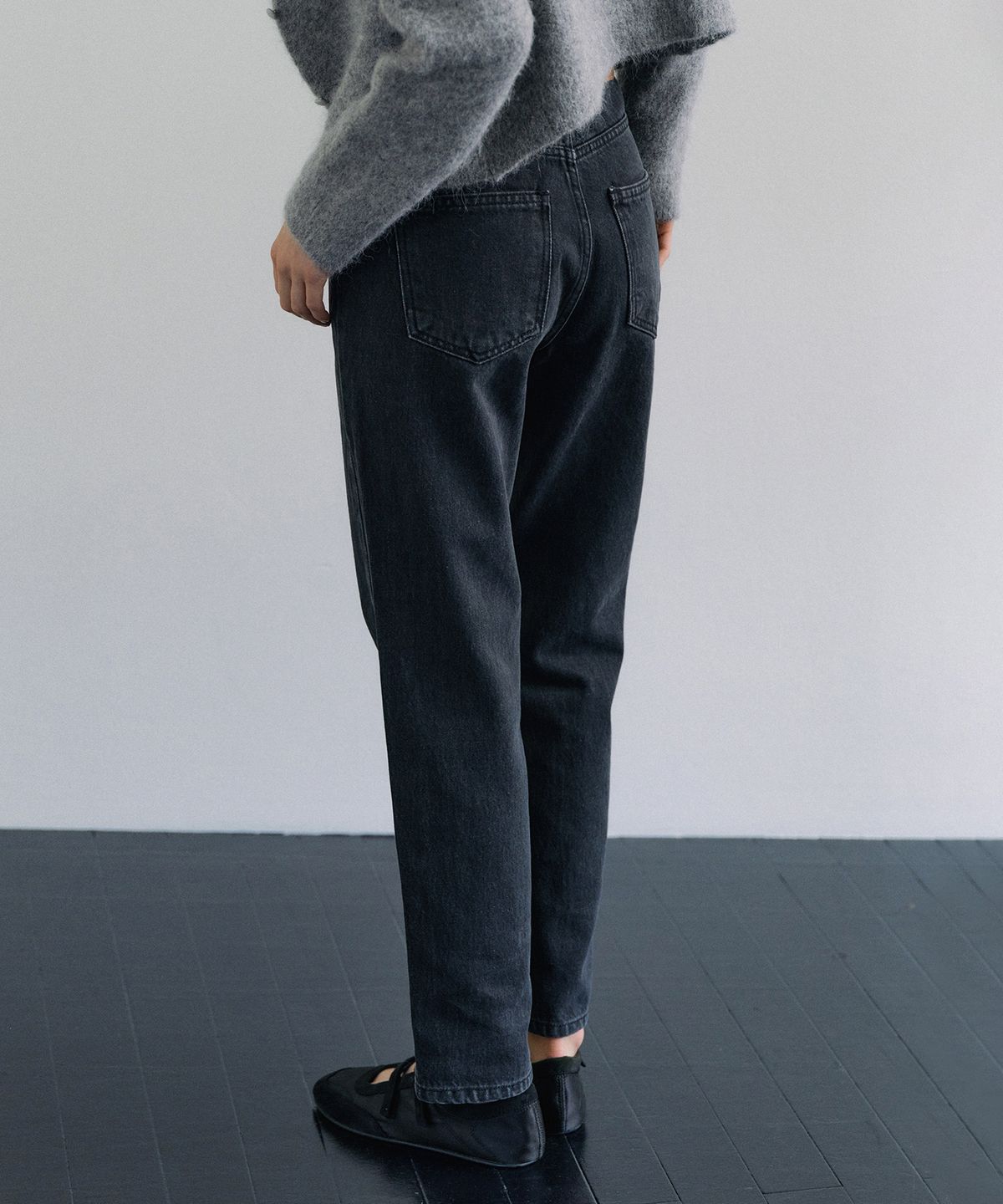 오떼뜨(OCTETTE) CLASSIC BOY-FIT COTTON DENIM_BLACK
