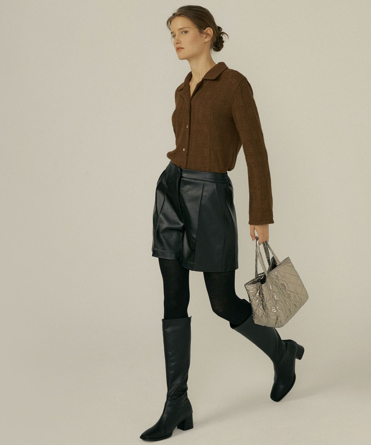 오떼뜨(OCTETTE) LEATHER BANDING SHORTS_2COLOR