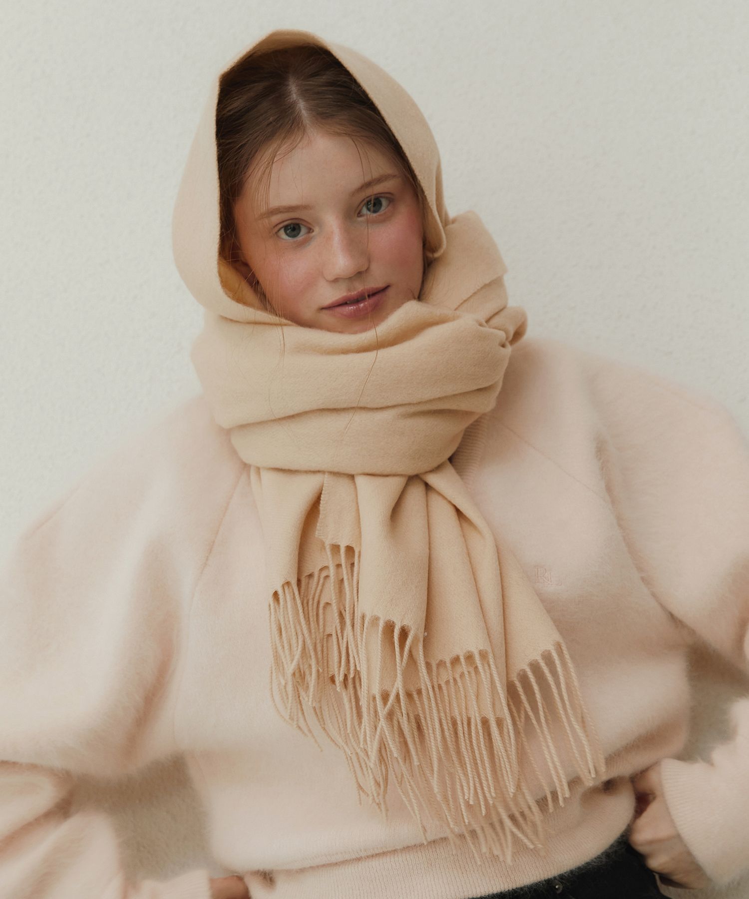 マフラー・ストール TATIANA Maxi Rams Wool Scarf MF8011 Milk BUTTER MUSINSA | TATIANA Maxi Rams wool scarf MF8011 Milk ButTER