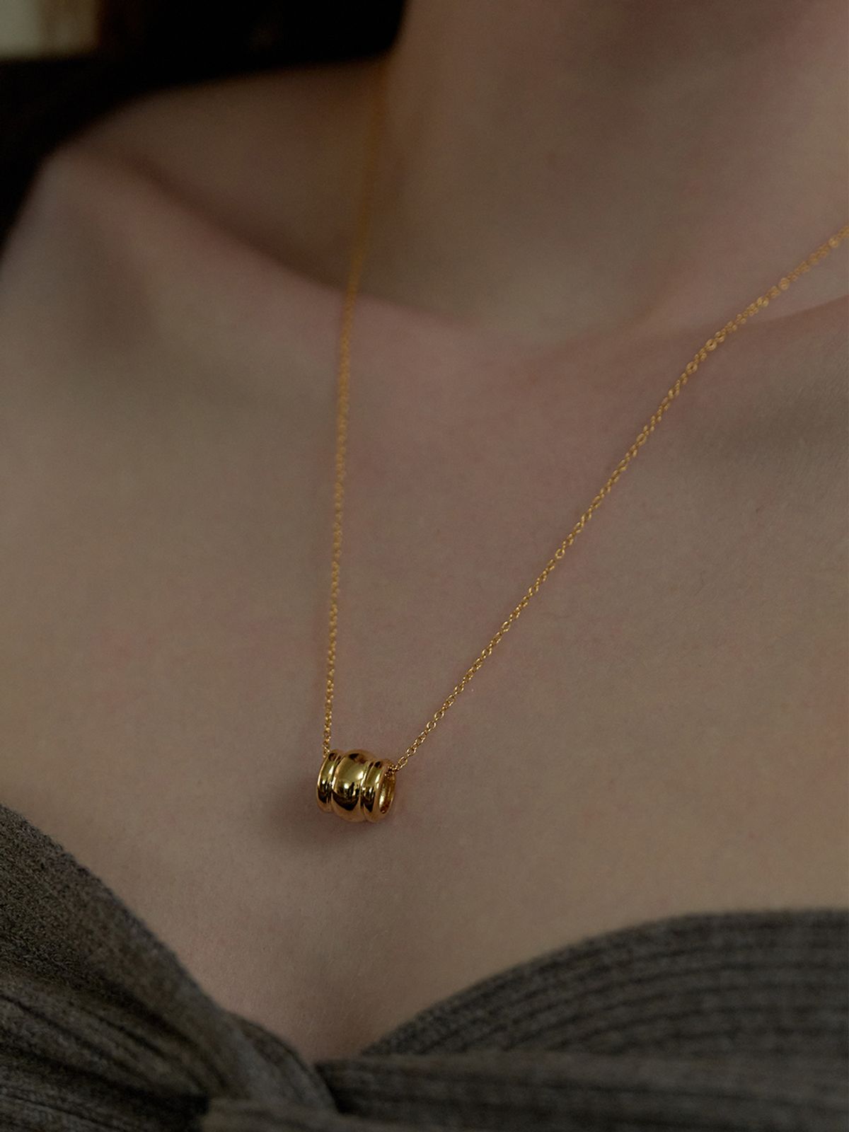 리엔느와르(leeENoir) Round Hoop Necklace (2color)