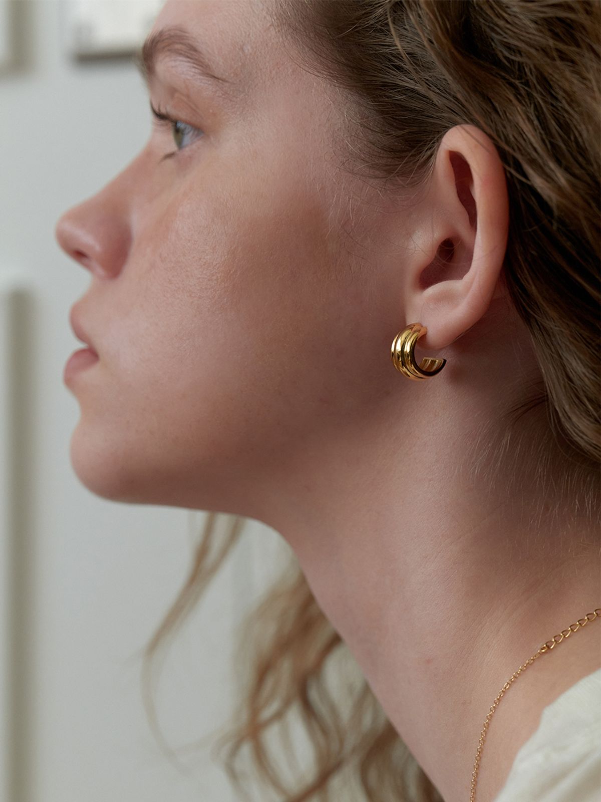 리엔느와르(leeENoir) Round Hoop Earring (2color)