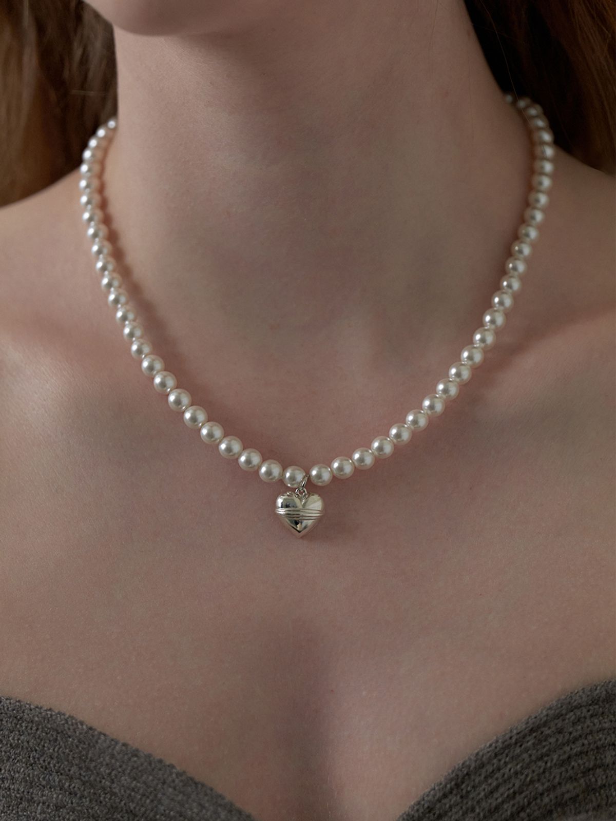 리엔느와르(leeENoir) Volume Heart Pearl Necklace (6mm)(2color)