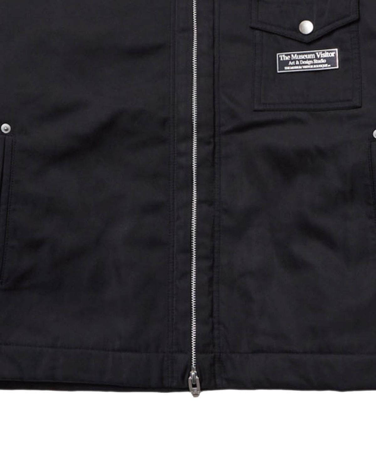 더뮤지엄비지터(THEMUSEUMVISITOR) CORDUROY COLLAR METAL LOGO JACKET (BLACK)