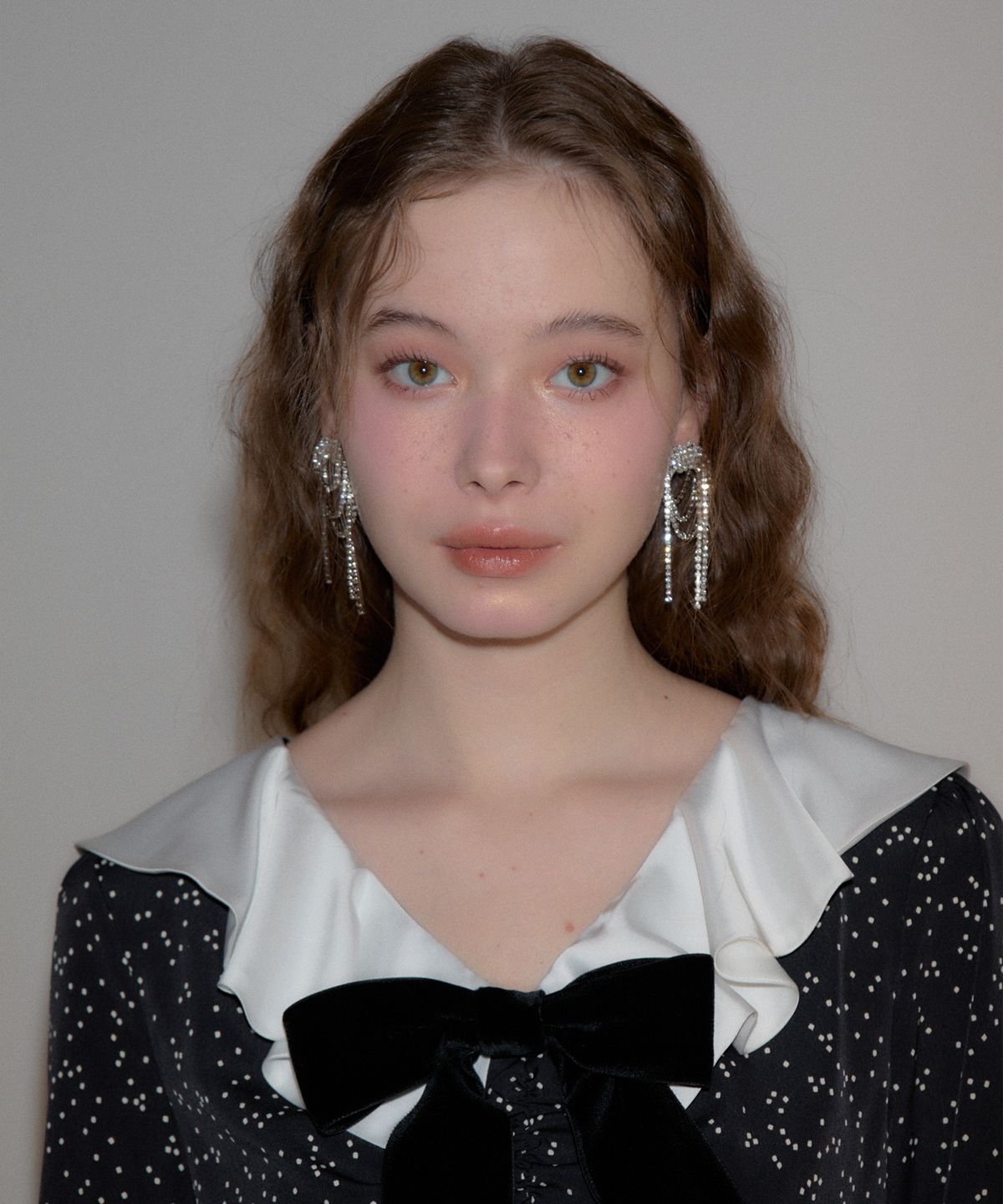 살롱 드 욘(SALON DE YOHN) Champagne Earring