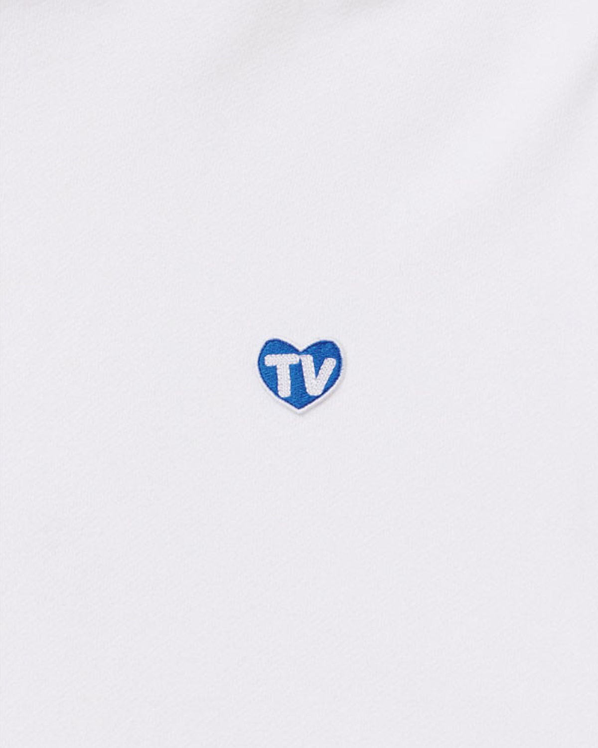 더뮤지엄비지터(THEMUSEUMVISITOR) TV HEART LOGO HOODY (WHITE)