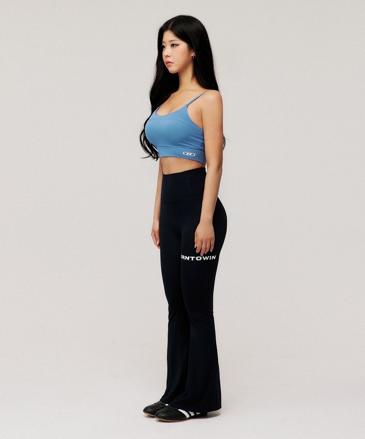 본투윈(BORN TO WIN) SQUARE FIT BRA TOP [BLUE]