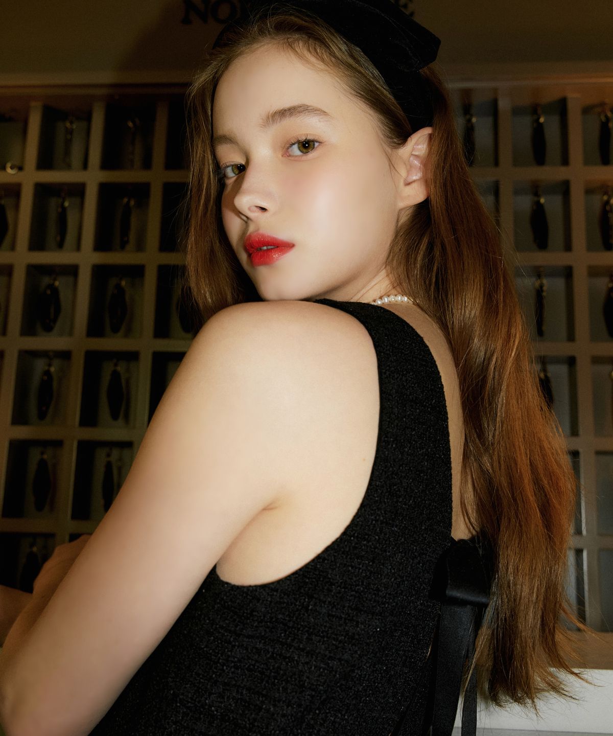 오떼뜨(OCTETTE) BACK RIBBON TWEED OPS_BLACK