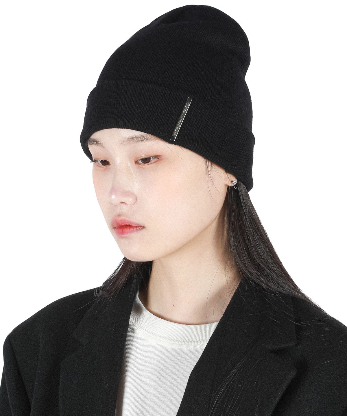 씨웨어 바이 더 지니어스(C WEAR BY THE GENIUS) 금속 라벨 비니 블랙