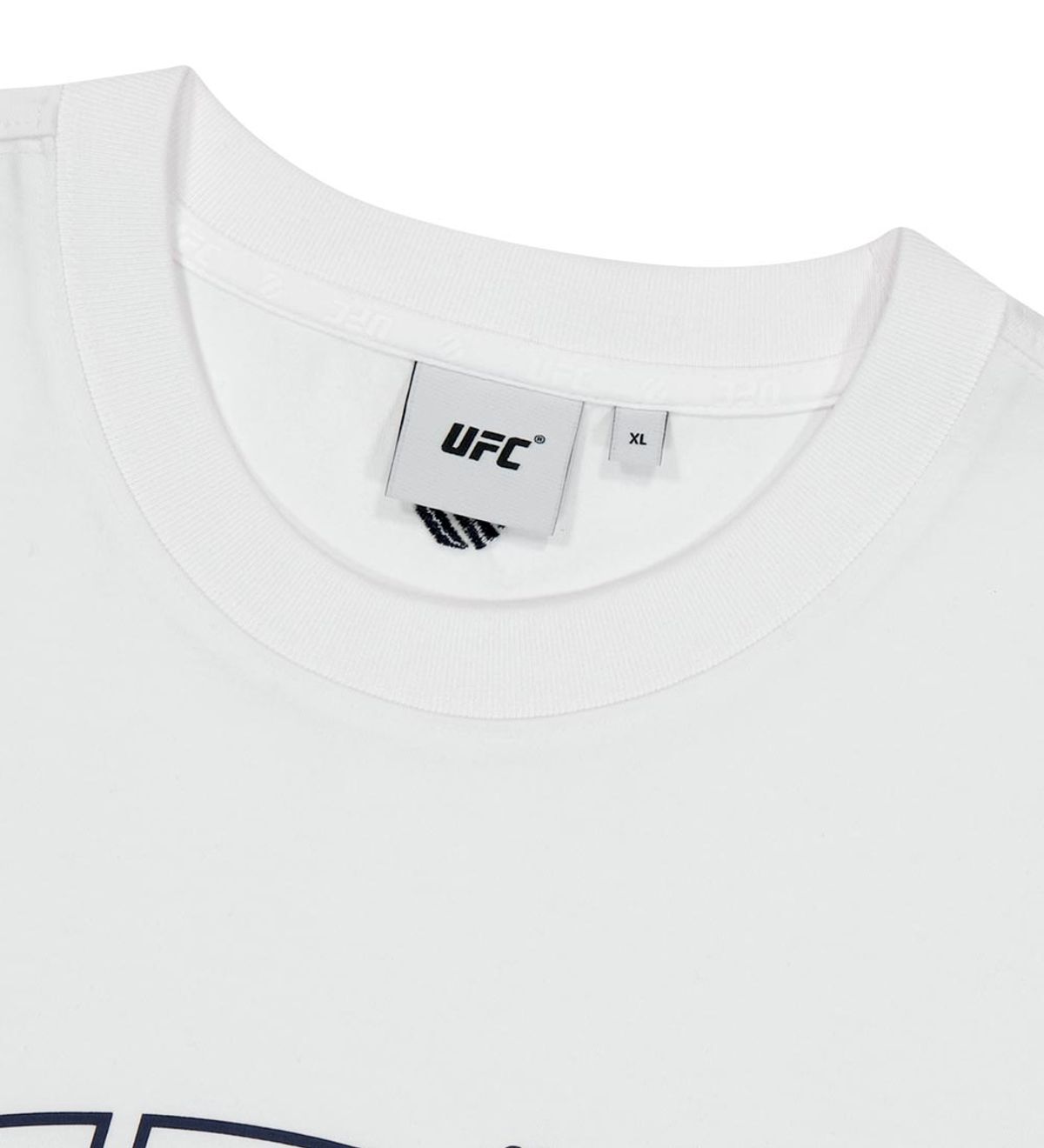 유에프씨 스포츠(UFC SPORT) UFC 챔피언 오버핏 반팔 티셔츠 화이트 U2SSV2319WH