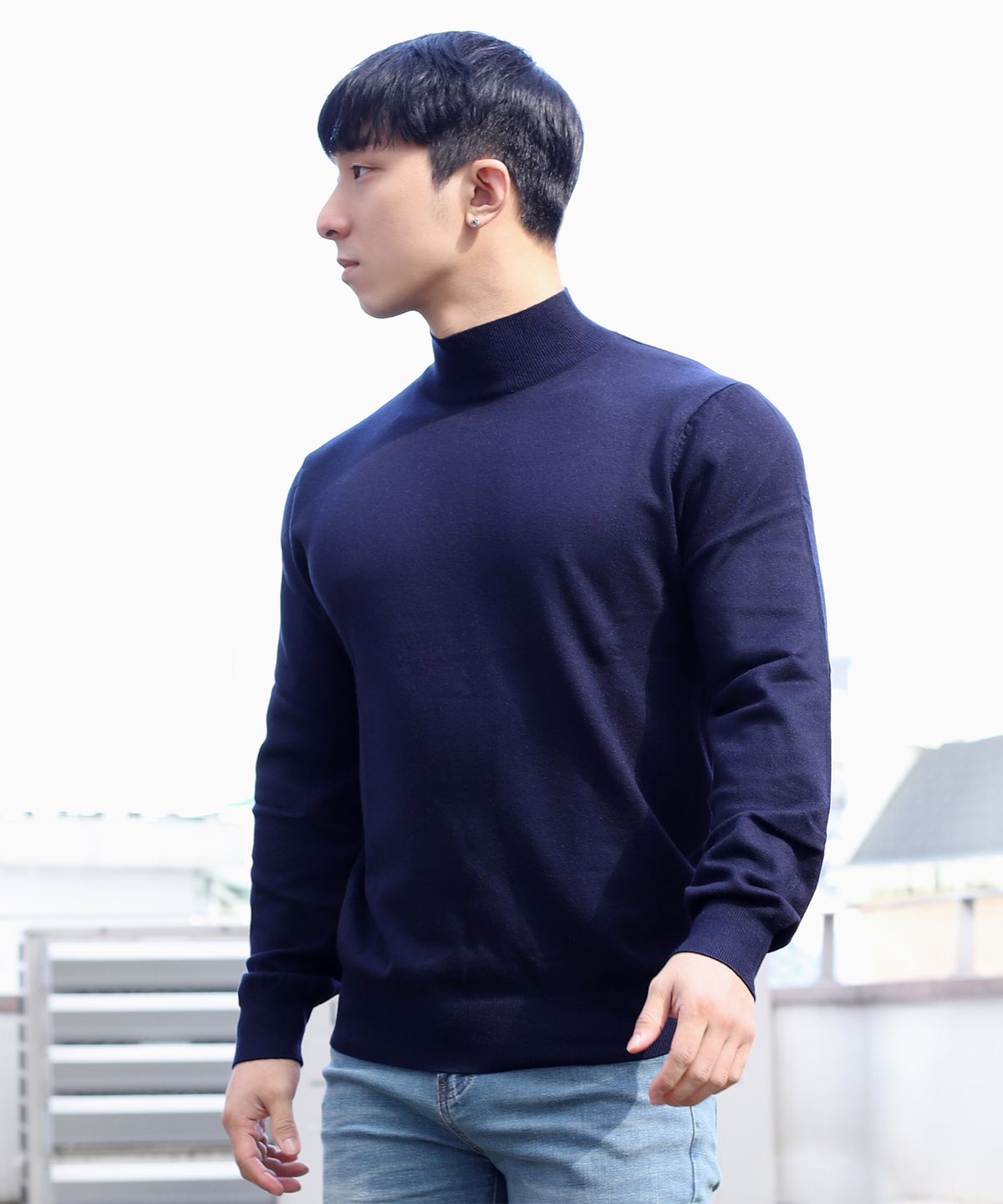 보스트핏(BOASTFIT) 부드러운 머슬핏 반폴라넥 긴팔 니트 B206